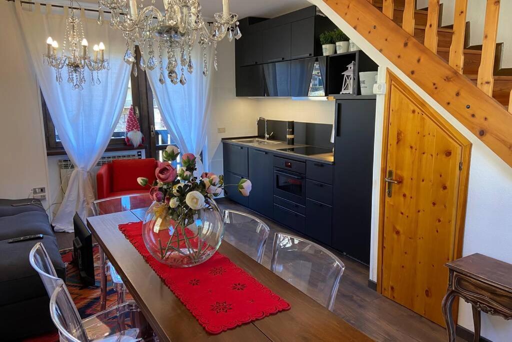 Tabla - Confort Ed Eleganza A 100 Mt Dagli Impianti Aprica